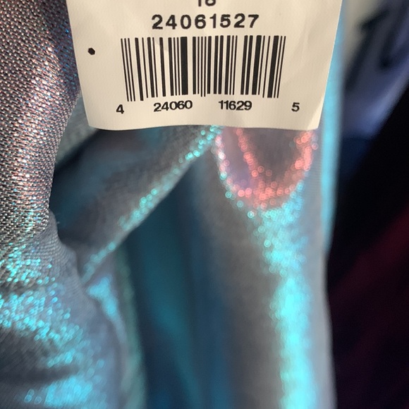 Prom Dress - Picture 5 of 5